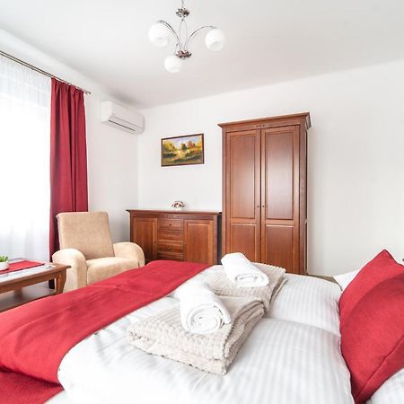 Topaz Apartmanhazak Keszthely Exterior foto
